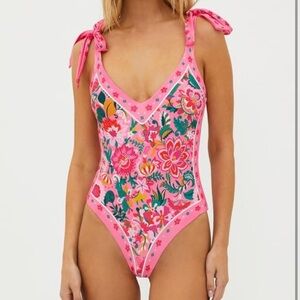 NWT: Beach Riot Women’s Akira One Piece